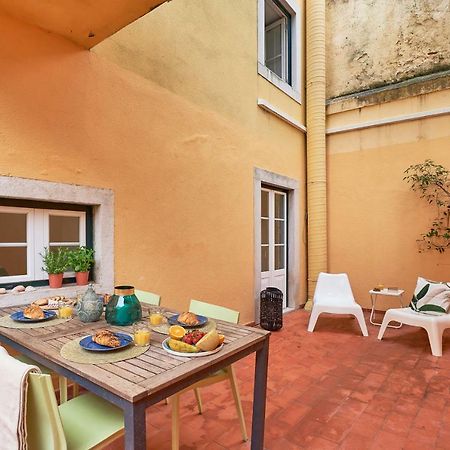Styling Apartment In Historic Center Lisboa Екстериор снимка