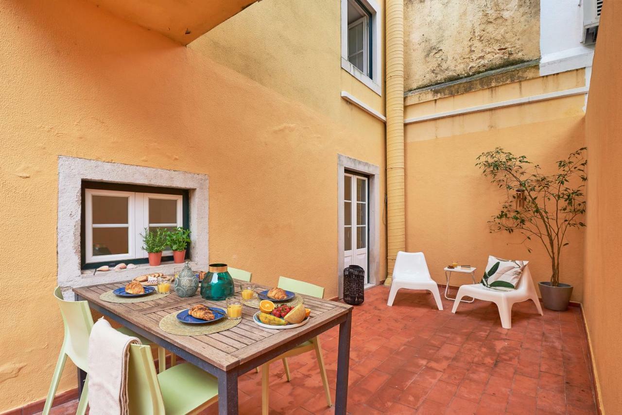 Styling Apartment In Historic Center Lisboa Екстериор снимка